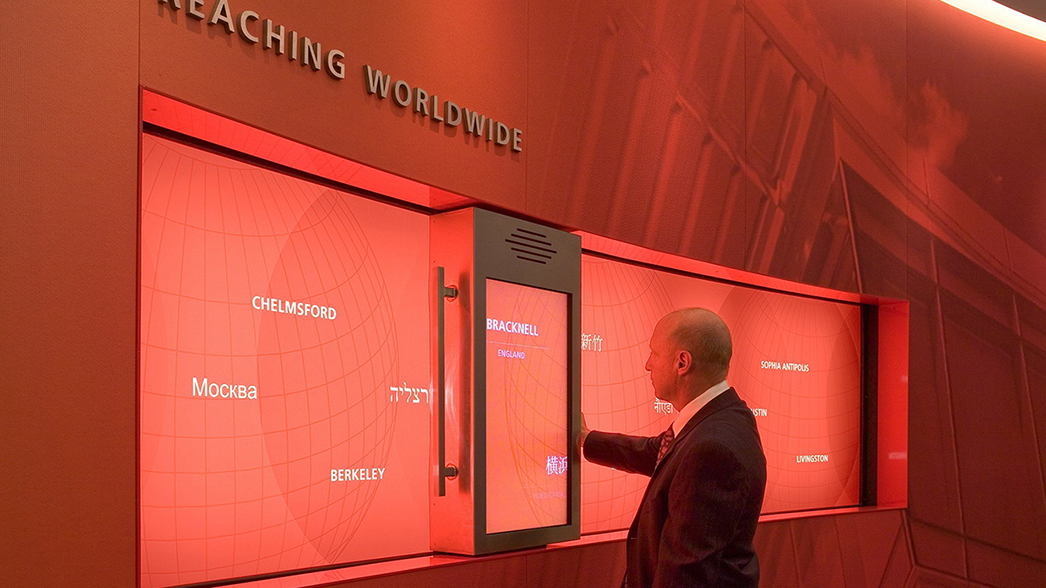 打造視覺盛宴：多媒體展廳設計的藝術與科學